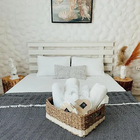 Bed and Breakfast Ivy House Loca 2*